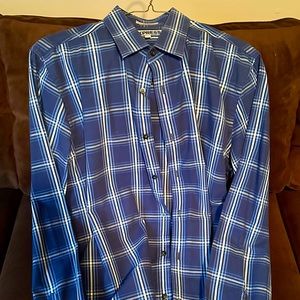 Men’s Express Fitted Long Sleeve Shirt Size Large